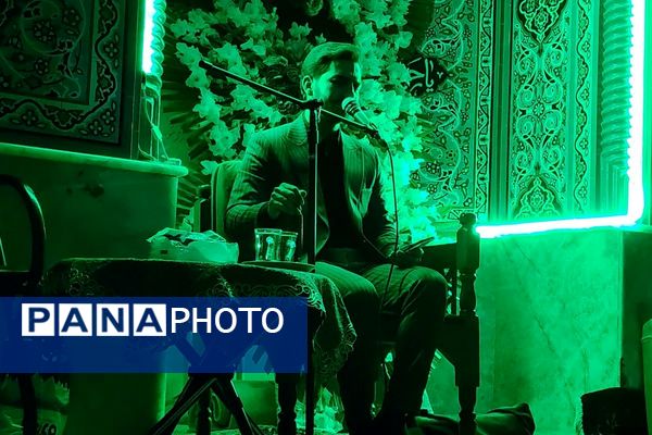 نوجوانان و جوانان در اعتکاف مسجد امام موسی کاظم (ع) گرد هم آمدند