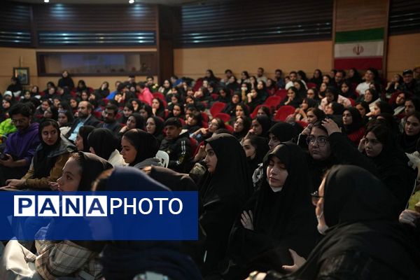 روز دانشجو ، روز طلایه داران آینده 