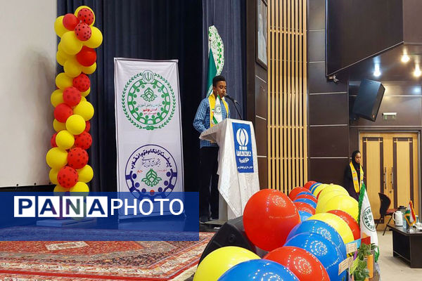 تجلیل از مربیان و دانش‌آموزان برتر شهرستان جم