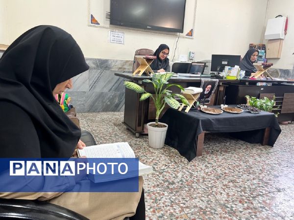 برگزاری ختم قرآن معلمان دبستان المهدی ناحیه 2 کرج به مناسبت سالگرد شهادت شهیدجمهور آیت‌الله رئیسی 