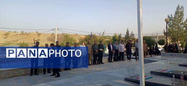 آیین عطر افشانی گلزار شهدای شوراب صغیر در هفته دفاع مقدس 