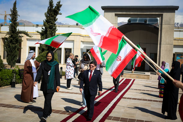 دهمین رویداد تکریم پرچم جمهوری اسلامی ایران