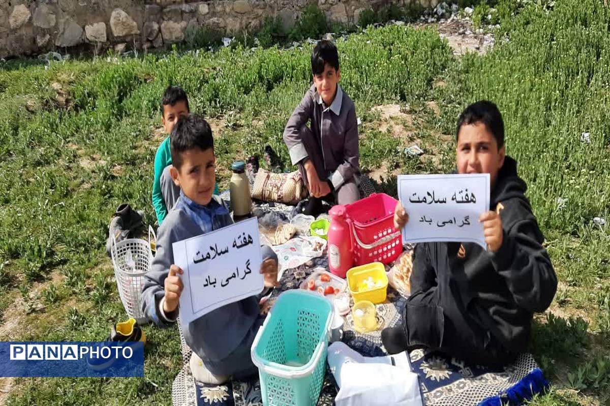 برنامه صبحانه سلام در مدرسه شهید معتمدی گز کوه