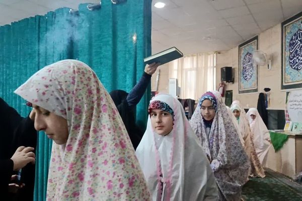  امیدوارم پس از 3 روز اعتکاف با روحیه‌ای بهتر به زندگی برگردم 