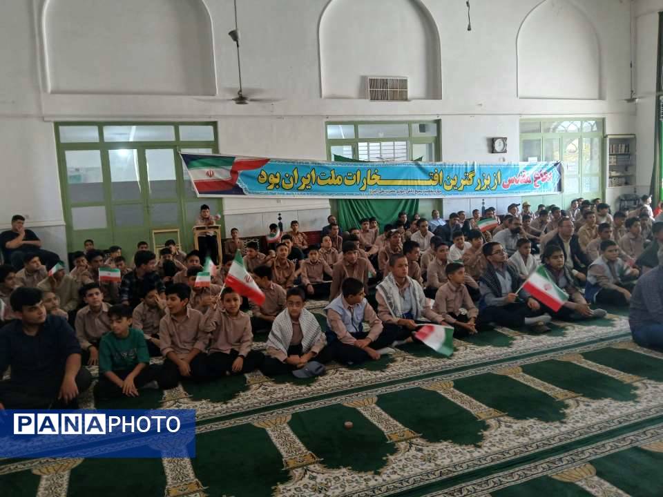 برگزاری یادواره شهدا در مسجد صاحب‌الزمان شهرستان خلیل‌آباد