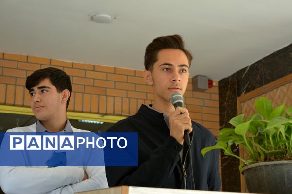 نماز باران، همخوانی زمین و آسمان در دبیرستان ولایت بهارستان‌دو