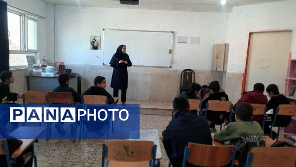 برگزاری «یکشنبه‌های مهارتی» در دبستان شاهد یاسوج با محوریت پیشگیری از آسیب‌های اجتماعی