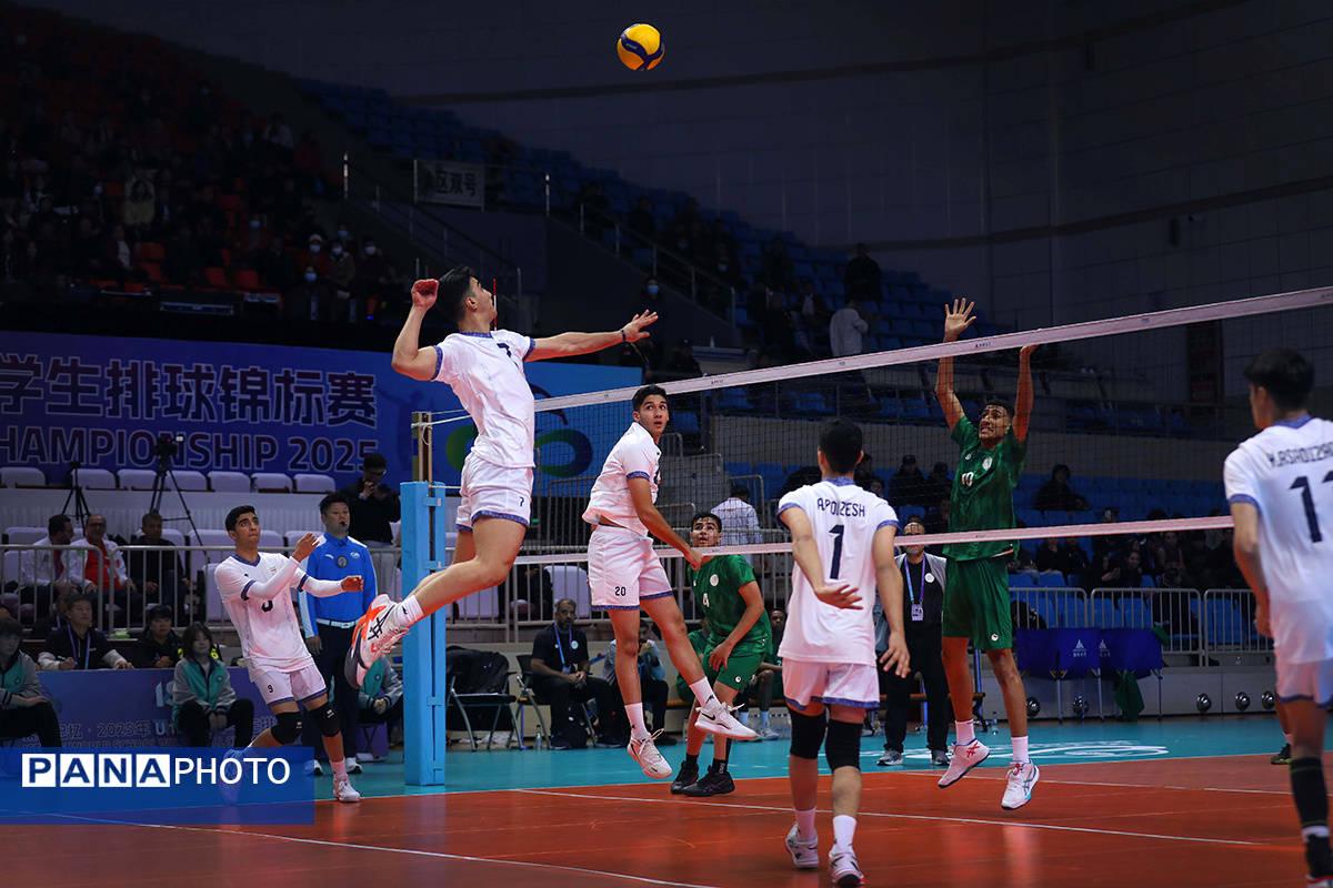 مسابقات دانش‌آموزی والیبال زیر ۱۵ سال قهرمانی جهان (ایران - عربستان)