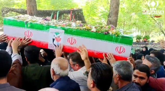 تشییع پیکر مطهر شهیدان انواری و موسوی در نجف‌آباد