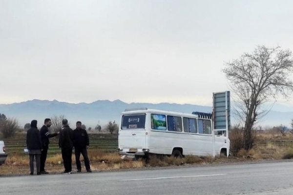 اعلام نتیجه اولیه بررسی حادثه سرویس دانش‌آموزی در شهرستان فیروزه