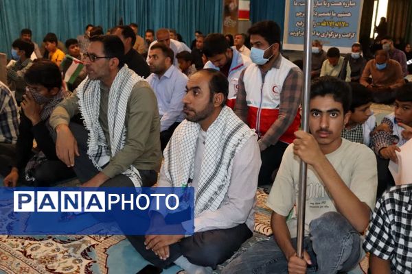 هم‌زمان با عطر فاطمی، فریاد استکبارستیزی در قلعه‌گنج طنین‌انداز شد