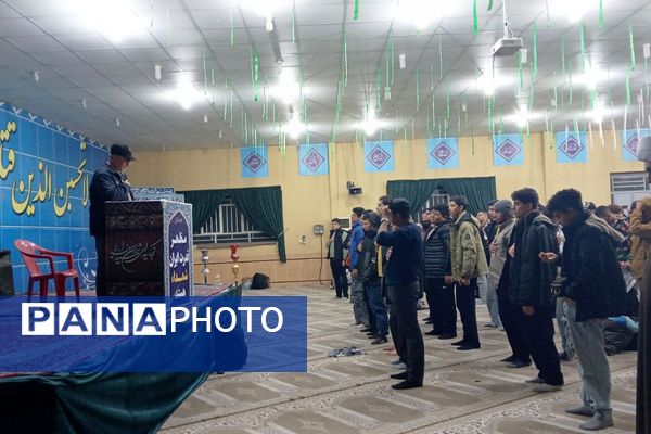 حضور دانش‌آموزان ناحیه دو شهرری در اردوی راهیان نور 