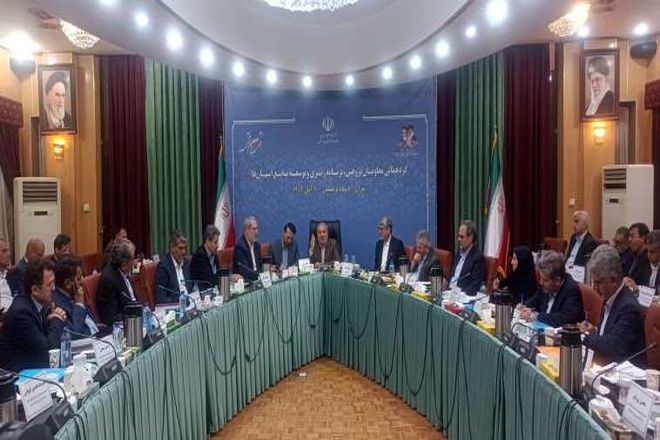 تأکید وزیر آموزش و پرورش بر شفافیت، برنامه‌ریزی فناورانه و مدیریت منابع در حوزه پشتیبانی