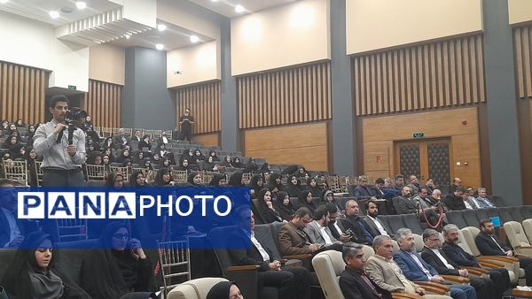  گردهمایی مدیران مدارس ناحیه ۷ در مشهد