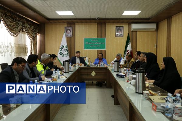 جلسه هماهنگی بیست و هفتمین مانور زلزله و ایمنی در مدارس آذربایجان شرقی