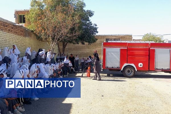 بزرگداشت روز آتش نشانی در فریمان