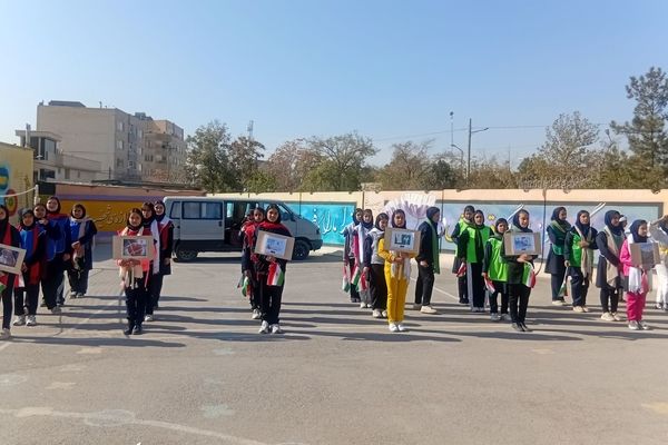 المپیاد ورزشی درون مدرسه‌ای در دبیرستان عطیه