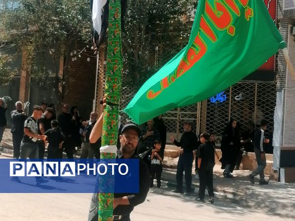 شهر نسر غرق در سوگ؛ برپایی دسته‌های عزاداری شهادت امام حسن(ع) و رحلت پیامبر اکرم(ص)