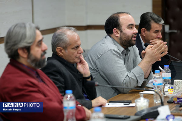 جلسه مدیران استان‌ها با شورای معاونان سازمان دانش‌آموزی 