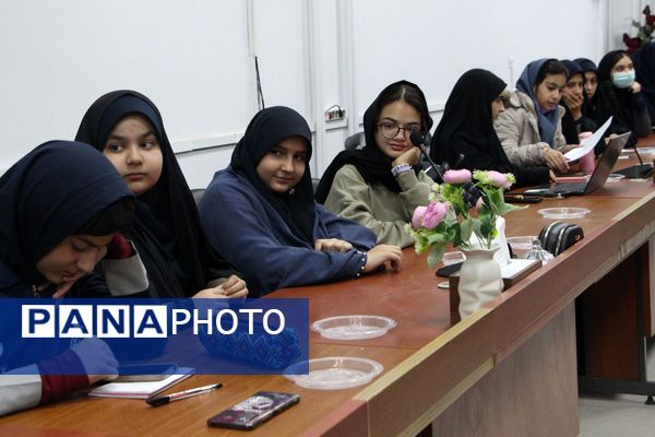 ارتقای مهارت‌های تخصصی خبرنگاری در دومین جلسه توانمندسازی 