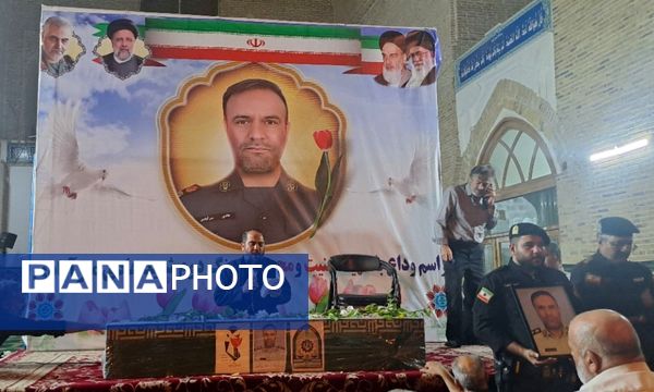 مراسم وداع با شهید امنیت هادی میرآبادی در مسجد جامع شهرستان نیشابور 
