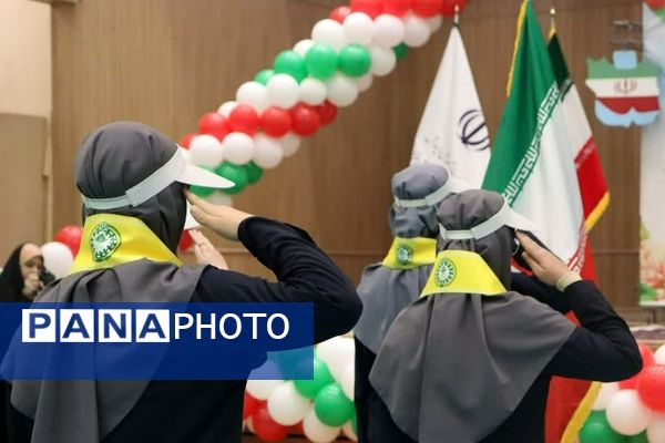 آیین استانی نواختن زنگ انقلاب استان خراسان رضوی در ناحیه ۵ مشهد