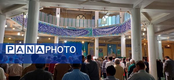 نماز جمعه باشکوه و آیین تجلیل از برگزیدگان رویداد «دختران حاج قاسم» 