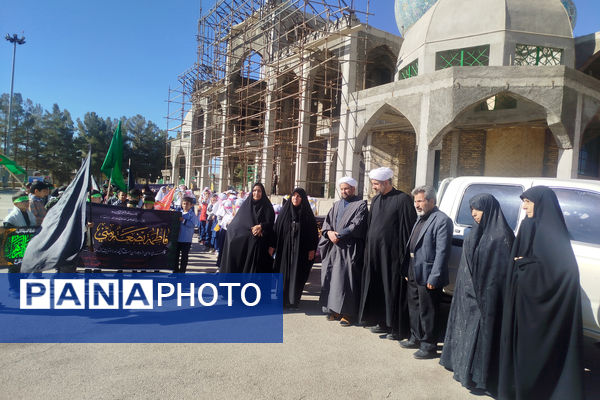 همایش نوگلان فاطمی در شهر بهمن