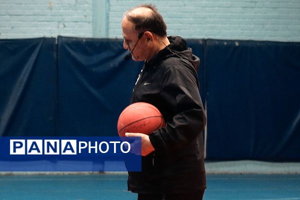 ارتقای مهارت دبیران تربیت‌بدنی با برگزاری دوره توانمندسازی در ورامین