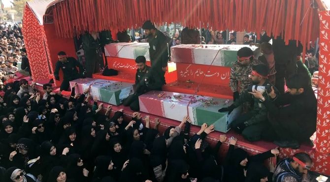 تشییع شهدای کاروان اهالی بهشت در اصفهان