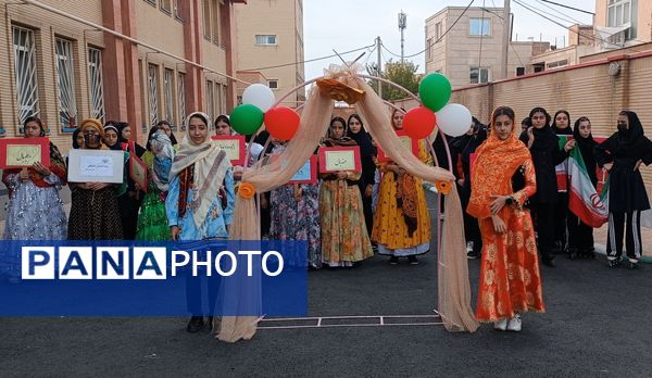 زنگ ورزش در دبیرستان نسیبه با حال و هوای المپیادی