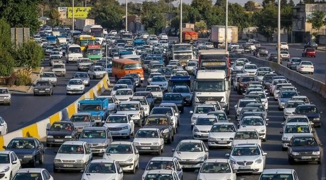  ترافیک سنگین در معابر و بزرگراه‌های تهران