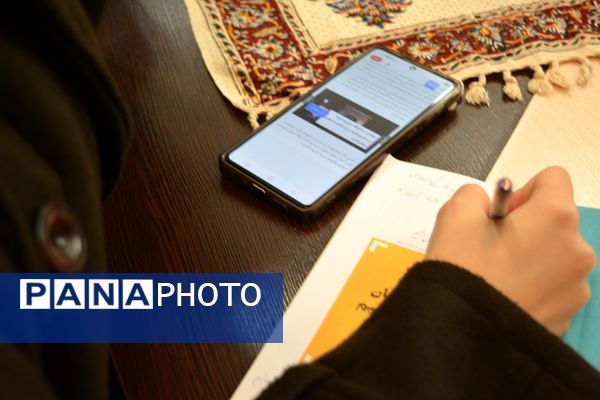 برای اولین‌بار؛ برگزاری کافه ۵۷ در دبیرستان‌ نمونه دولتی ولایت بهارستان‌دو