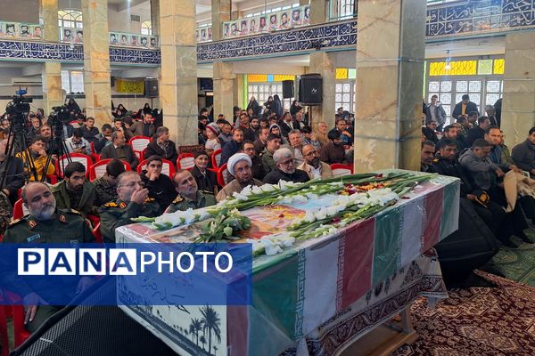 مراسم بزرگداشت سردار شهید حاج قاسم سلیمانی در گلزار شهدا شیراز 