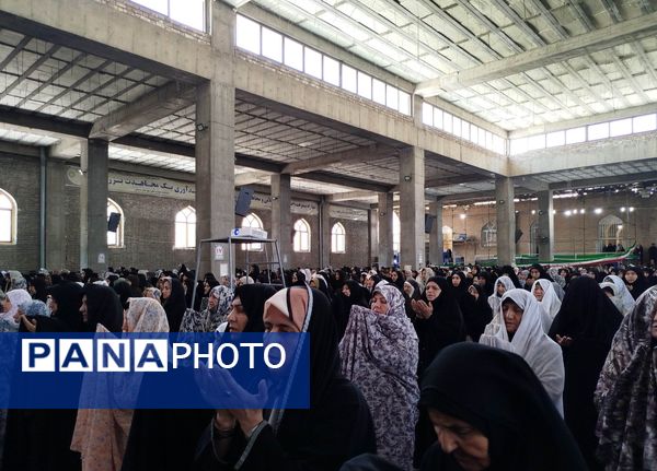 نماز جمعه در آخرین جمعه ماه محرم 