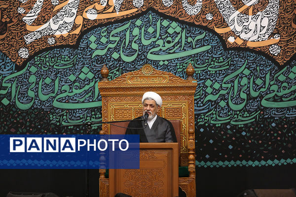 آیین شمعدان‌گردانی و خطبه خوانی شام رحلت حضرت معصومه(س)