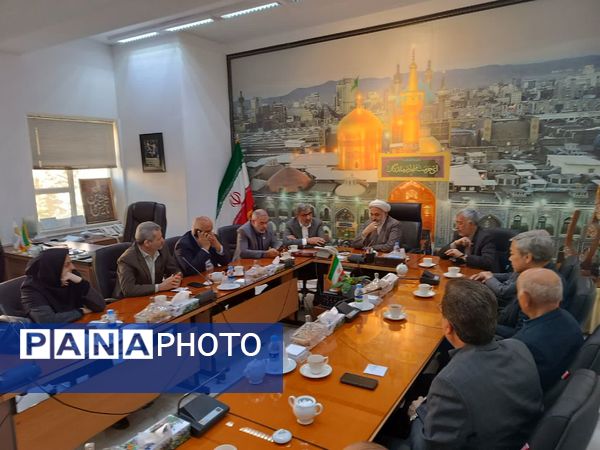 نشست هم‌اندیشی مدیران آموزشی و حوزه مدرسه‌سازی مشهد