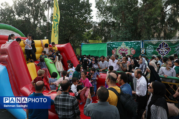 مهمونی ۱۰ کیلومتری غدیر در تهران    