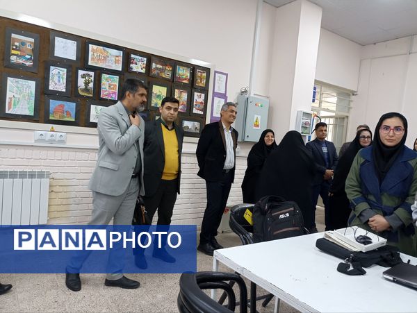 بازدید کارشناسان فحک از هنرستان فلسطین