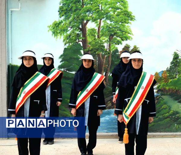 یادواره «لاله‌های روشن» در جم؛ بزرگداشت دانش‌آموز شهید حسین صافی در ریحانه‌النبی