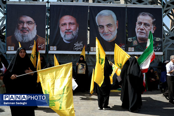 تجمع محکومیت ترور سید حسن نصرالله و قدردانی از عملیات وعده صادق ۲ در میدان امام حسین(ع)