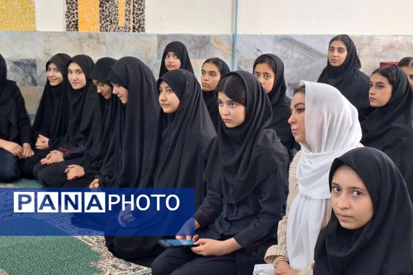 تابستانی متفاوت در دبیرستان دخترانه توحید یک؛آغاز فعالیت های مهارت محور پایگاه تابستانی