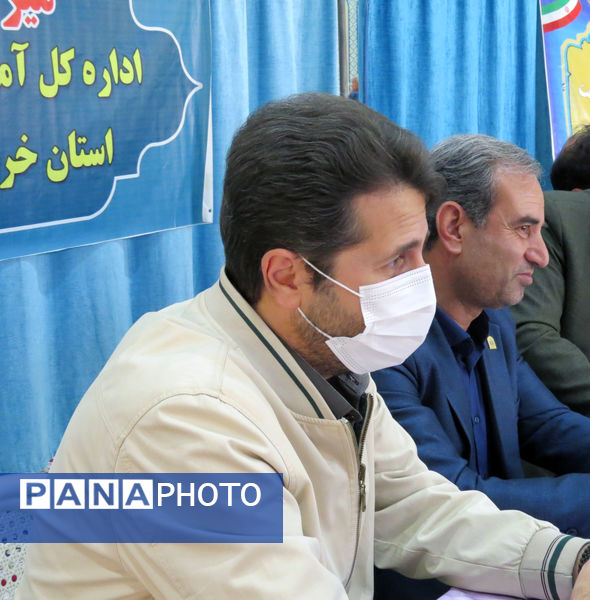 برپایی میز خدمت آموزش و پرورش خراسان شمالی