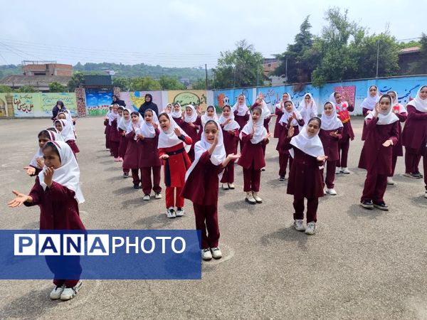آشنایی با فرهنگ و بازی‌های بومی و محلی در ارزیابی سازمان دانش‌آموزی از مدارس قائمشهر