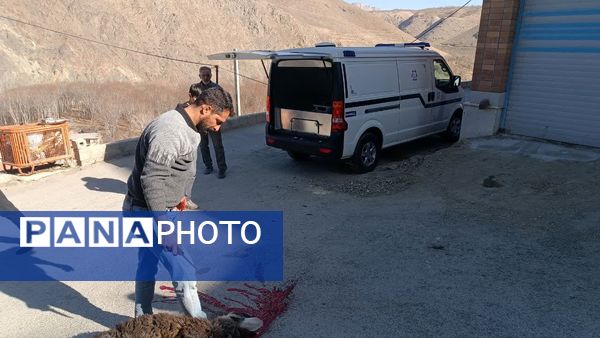 تشییع مادر شهید روستای یاسه چای با حضور گسترده مردم