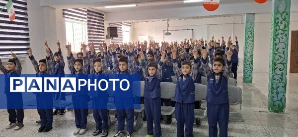 خلاقیت هنری و فرهنگی دبستان شهید فکوری در «هفته ماها»