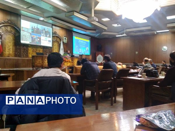 کارگاه سواد رسانه‌ای با محوریت مقابله با اخبار جعلی در تبریز