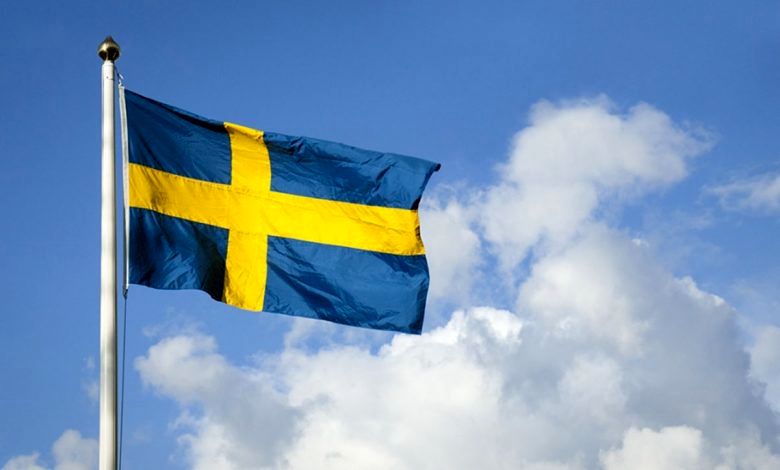 پرچم سوئد در مقر ناتو به اهتزاز درآمد