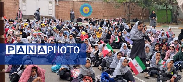 جشن روز دانش آموز در دبستان آیت الله هاشمی رفسنجانی