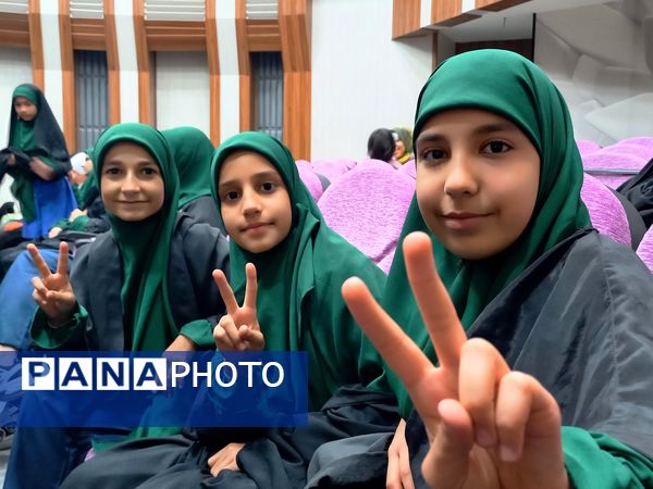 رویداد فرهنگی-هنری «ریحانه» در شهرستان ملارد